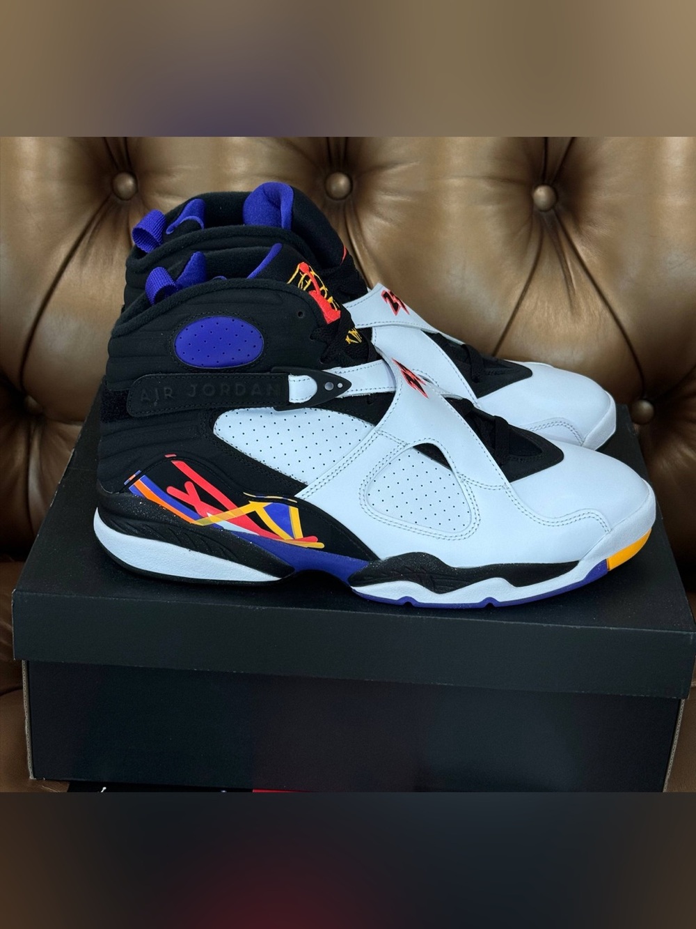 Brand New Nike Air Jordan 8 Three-Peat Authentic Size 11 OG Retro Rare